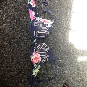 PINK 32A Everywhere push-up bra